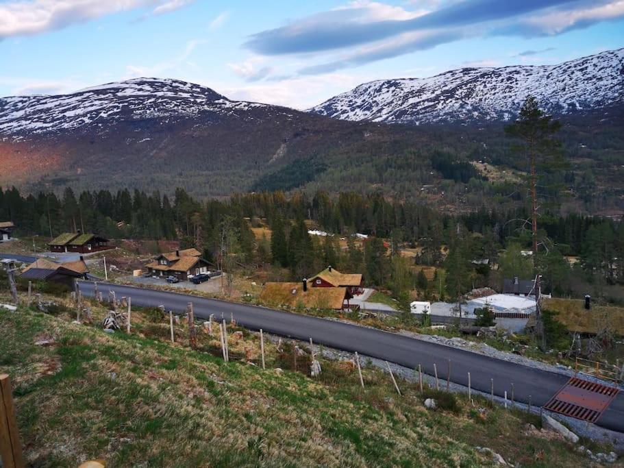 Cabin In Beautiful Surroundings At Harpefossen Nordfjordeid Exterior foto